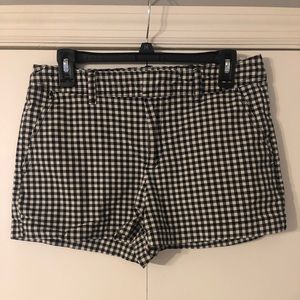 Mid-rise Summer Shorts